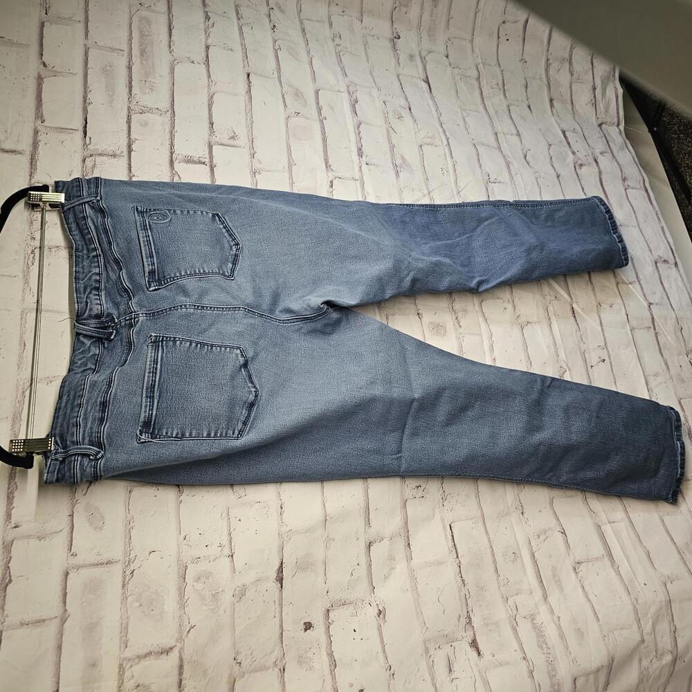 Laurie Felt Medium Wash Jeans - Picture 4 of 4